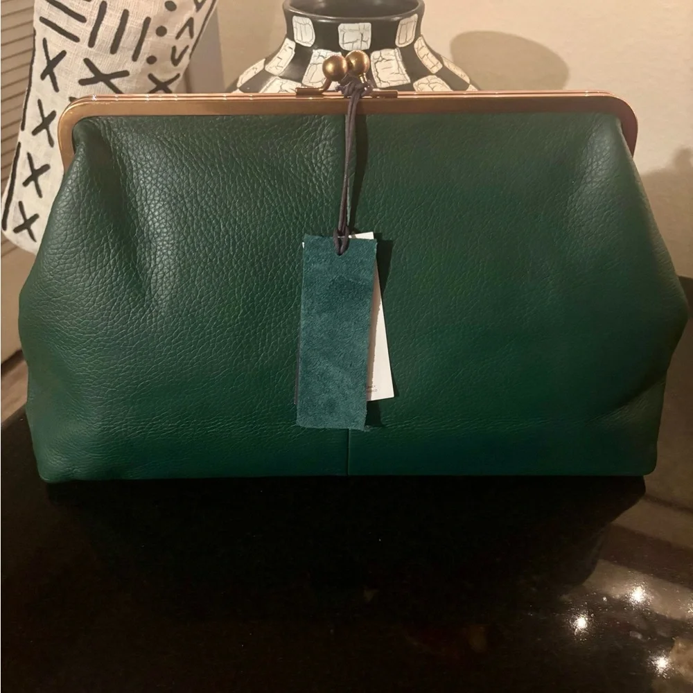 American Leather Co Grace Oversized Clutch NWT - Picture 2 of 14
